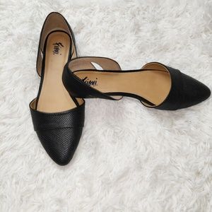 🥿 Women's Fioni (Black) Flats. Size (8)